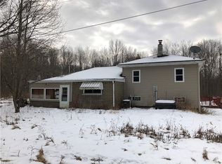 2661 Ranfield Rd, Mogadore, OH 44260