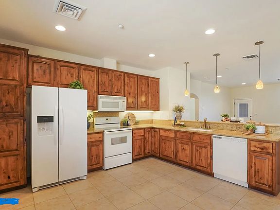 3rd image of 1795 Kirk Dr #102