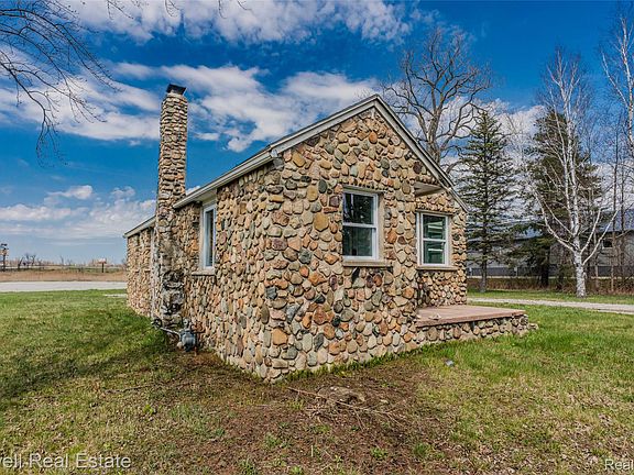 4th image of 4118 Griswold Rd
