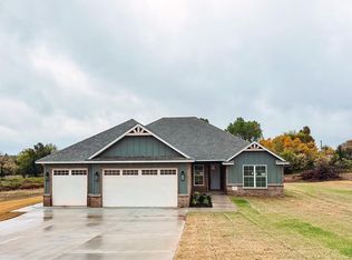 2317 Lions Pride Way, Blanchard, OK 73010