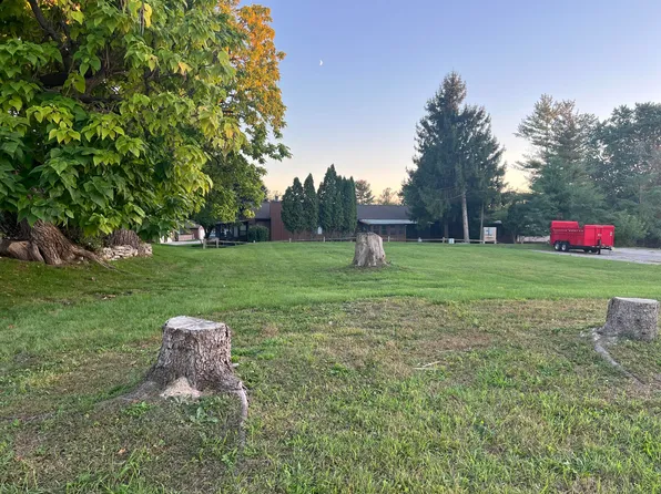 2918 32nd St SE, Kentwood, MI 49512