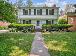 209 W Michigan Ave, Urbana, IL