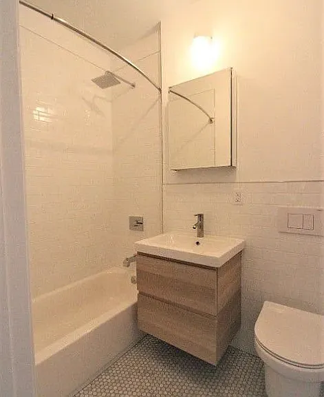 149 Norfolk St #5C — Photo 6
