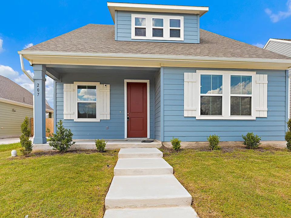 207 Cherry Blossom Ln
