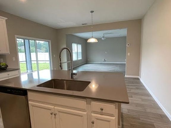 4th image of 9910 Melrose Creek Dr