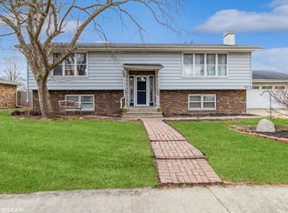 23449 W Van Horn Ln, Plainfield, IL 60586