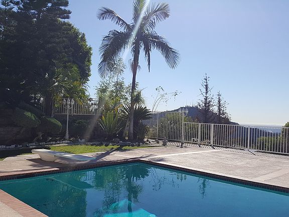 3rd image of 3944 Karen Lynn Dr