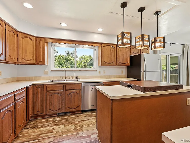 9547 W Kentucky Dr — Photo 13