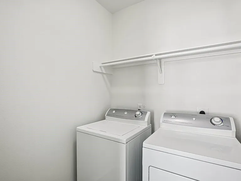 1705 Stuart St — Photo 14