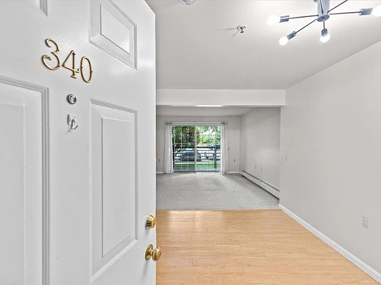 340 Hildred Dr — Photo 5