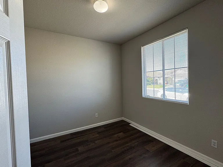 3020 McCook Way — Photo 4