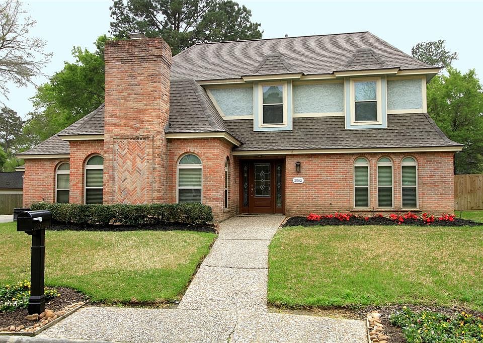 PRIME CUL-DE-SAC LOCATION!! Upgraded Four Bedroom Beauty is situated in the heart of a cul-de-sac for a quiet setting ~ Over-sized Back Yard has Room for a Pool ~ Spacious Covered Deck Enjoys the Scenic Views