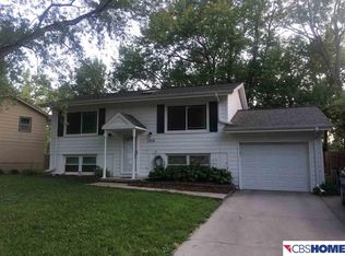 1212 Bryan Ave, Bellevue, NE 68005