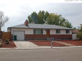 2316 Crownridge Dr, Pueblo, CO 81008