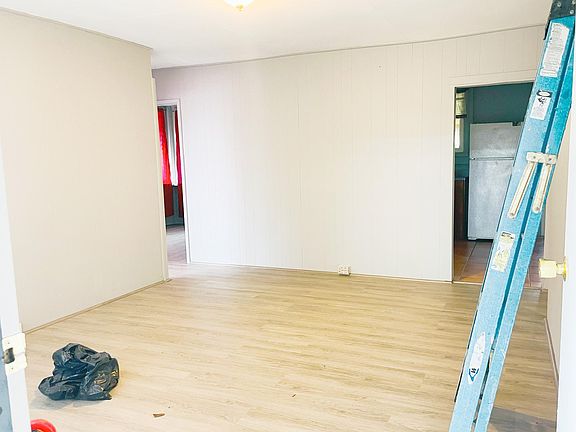 2nd image of 1606 Laulani St