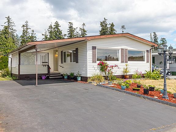 3rd image of 7701 Central Saanich Rd #121