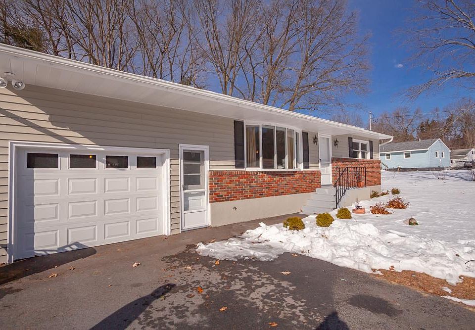 1st image of 25 Saint Jude Ln