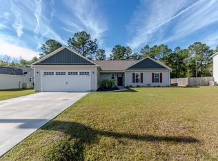 304 S Windy Ridge Rd, Hubert, NC 28539