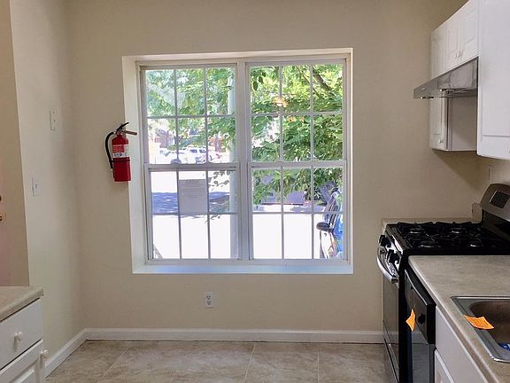 5th image of 259 Zachary Ct #1000