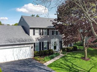 617 Highbury Ln, Geneva, IL 60134