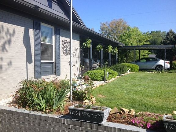 3rd image of 2312 Holston Dr