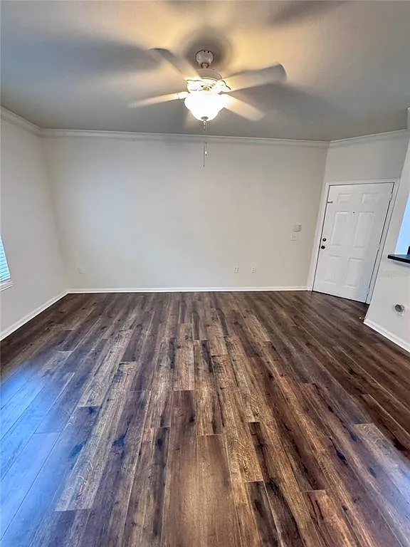 1 bed, 1.0 bath, 700 sqft, $1,550 — Photo 2
