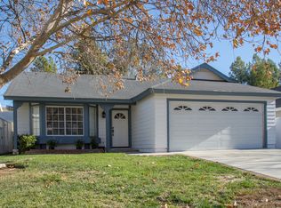 32338 Green Hill Dr, Castaic, CA 91384