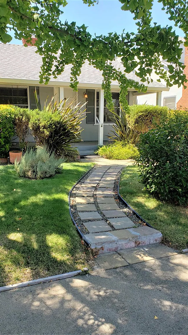 772 El Dorado Way photo 1