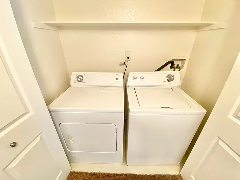 5058 S Rainbow Blvd #17-205 — Photo 6