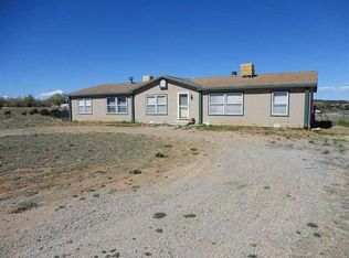 20 Chavez Ln, Edgewood, NM 87015