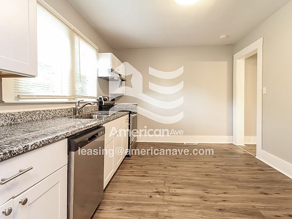 1454444_005_kitchen_5.jpg