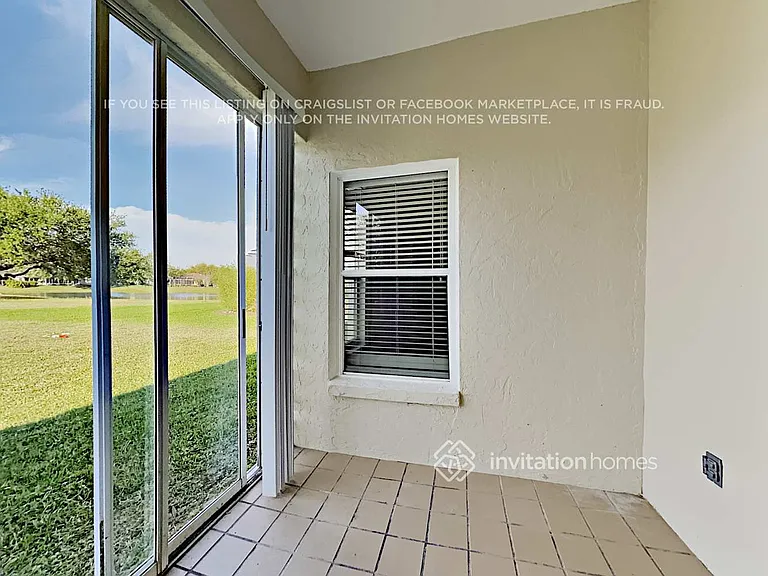 12331 Hollybush Ter — Photo 16