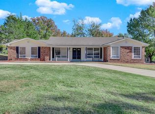 324 Norwich Ct, Ballwin, MO