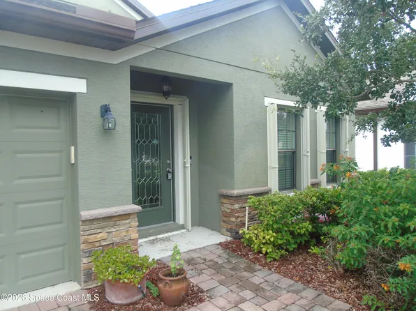 980 Dillard Dr SE, Palm Bay, FL 32909