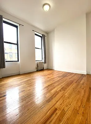 Rented by Dom & E Property Management | media 14