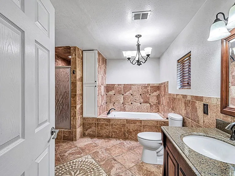 3114 S County Road 1193 — Photo 24