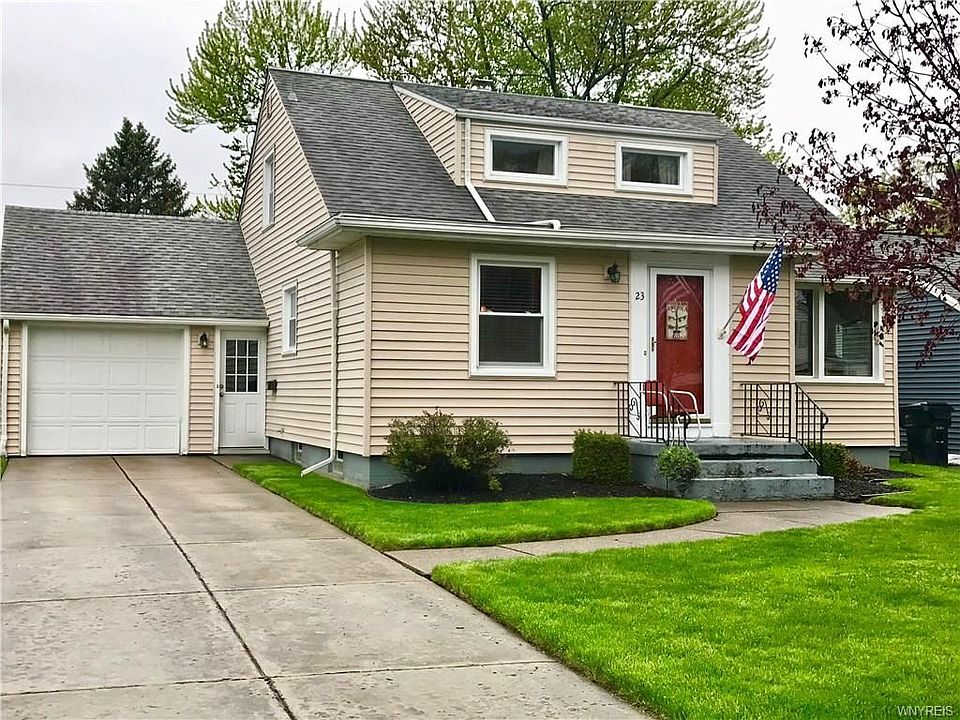 1st image of 23 Leawood Dr