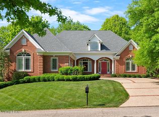 1622 Two Springs Pl, Windy Hills, KY 40207