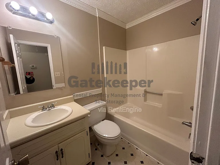 210 Buckeye Ln — Photo 7