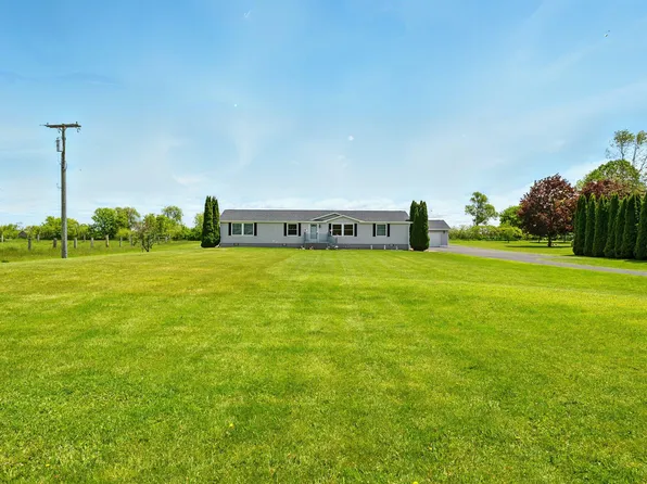 76094 Memphis Ridge Rd, Richmond, MI 48062