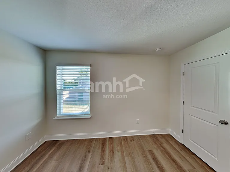 1072 Grafton Ridge Dr — Photo 16
