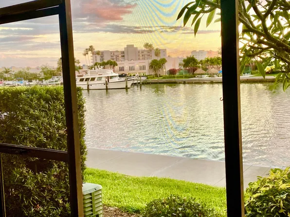 7540 Bay Island Dr S APT 156, South Pasadena, FL 33707