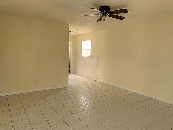 2nd image of 2720 NW 25th St