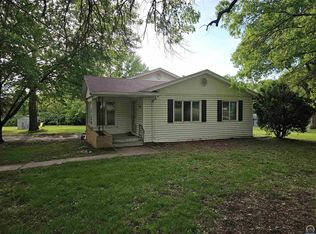 3205 NW Rochester Rd, Topeka, KS 66618