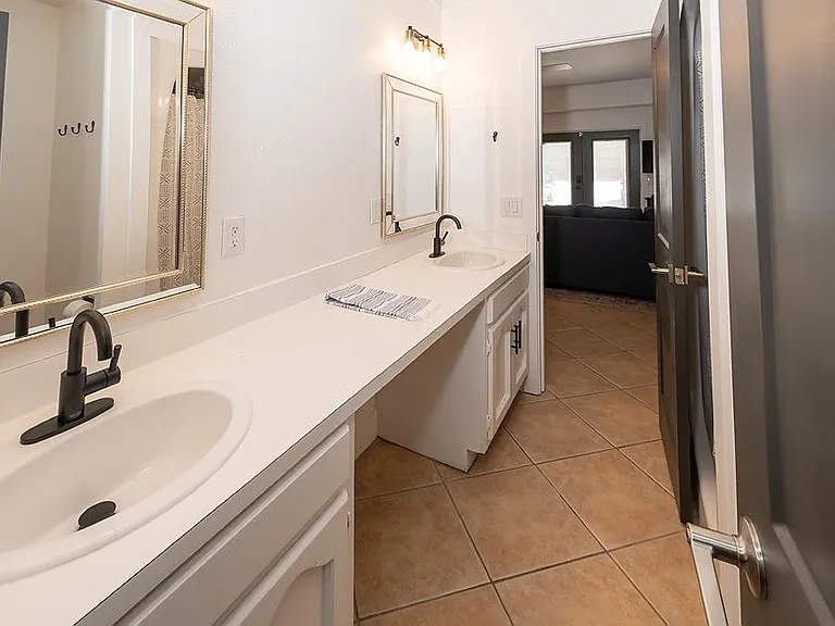 109 Driftwood Rd #101 — Photo 12