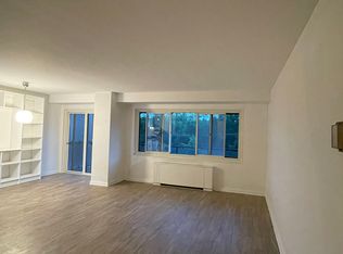 4201 Cathedral Ave NW APT 710W, Washington, DC 20016