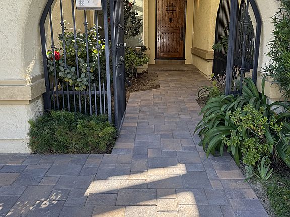 2nd image of 28916 Timberlane St