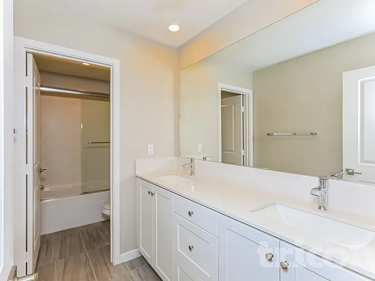 31571 Willowood Way — Photo 3