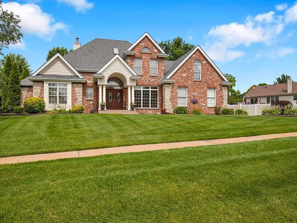 1st image of 8532 Suffolk Dr