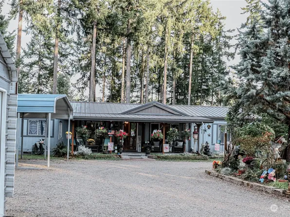120 E Peaceful Place, Grapeview, WA 98546